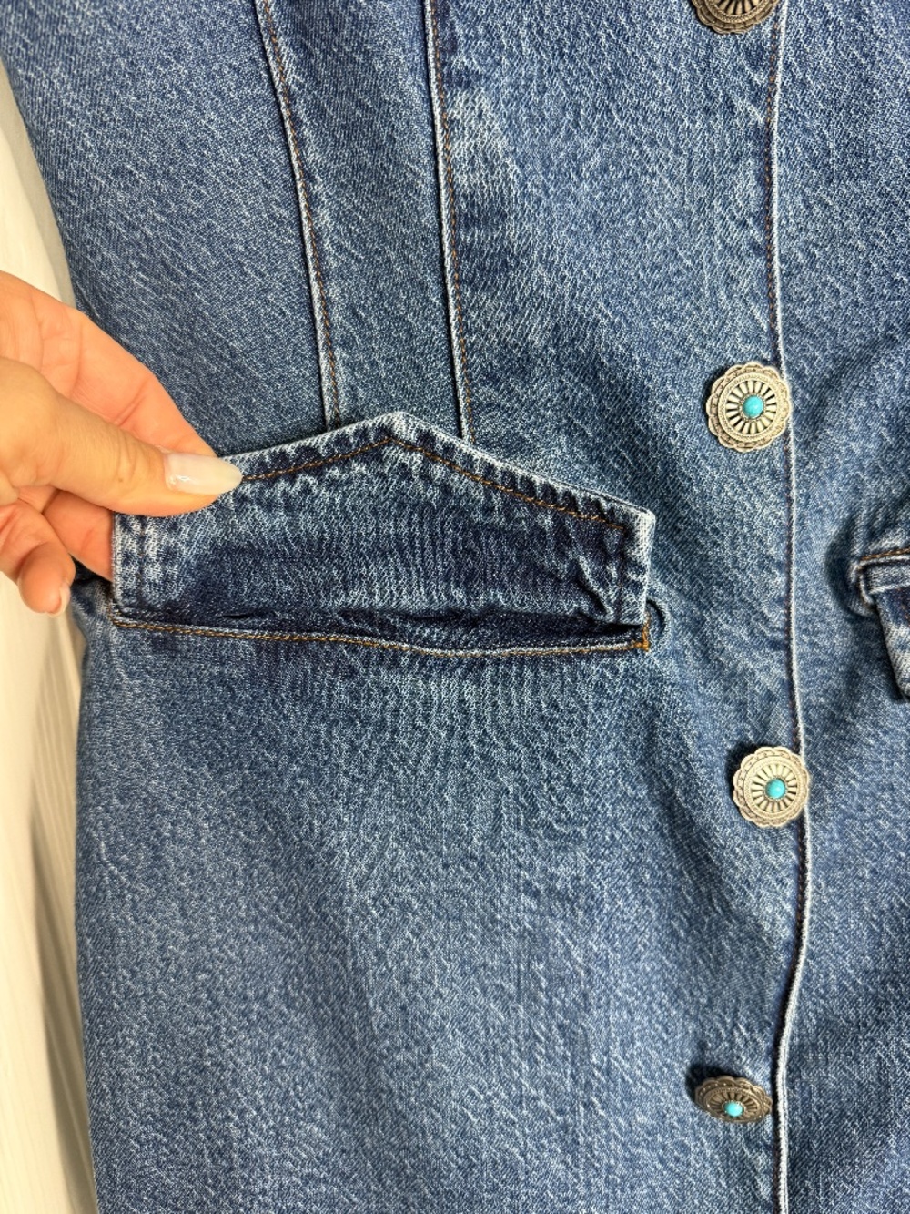 7 For All Mankind Denim Dress NWT Western Button Front Sleeveless Size 8 - Picture 6 of 7